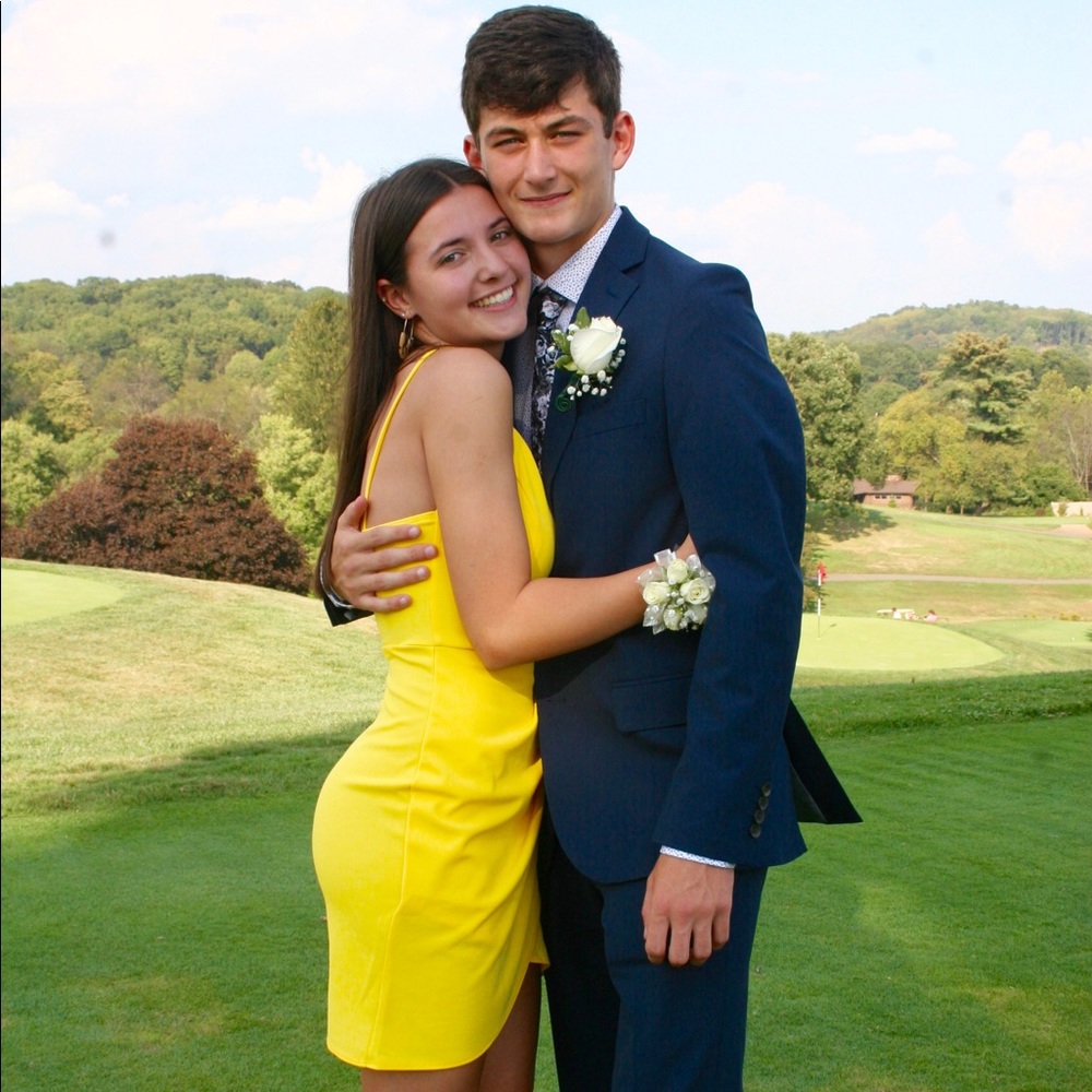 Meet your Posher, Danielle
